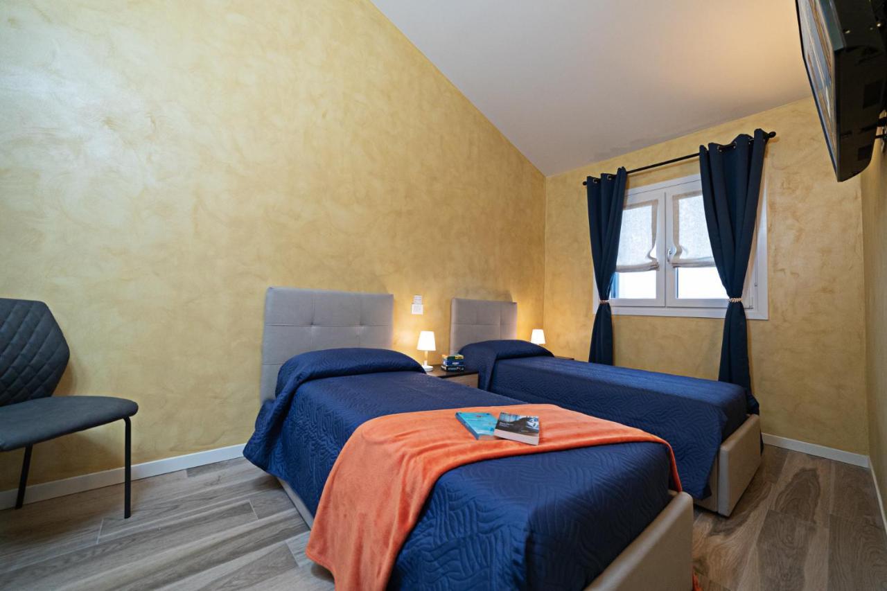 The Place - Regarda Travel Lazise Esterno foto